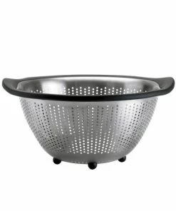 OXO STAINLESS STEEL COLANDER, 5 QT