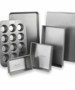 6 PC BAKEWARE SET