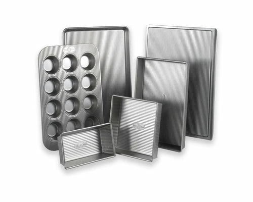 6 PC BAKEWARE SET 1 6 PC BAKEWARE SET