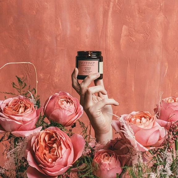 2.8 OZ URBAN ROSE AROMATIC JAR CANDLE 2 2.8 OZ URBAN ROSE AROMATIC JAR CANDLE - Image 2